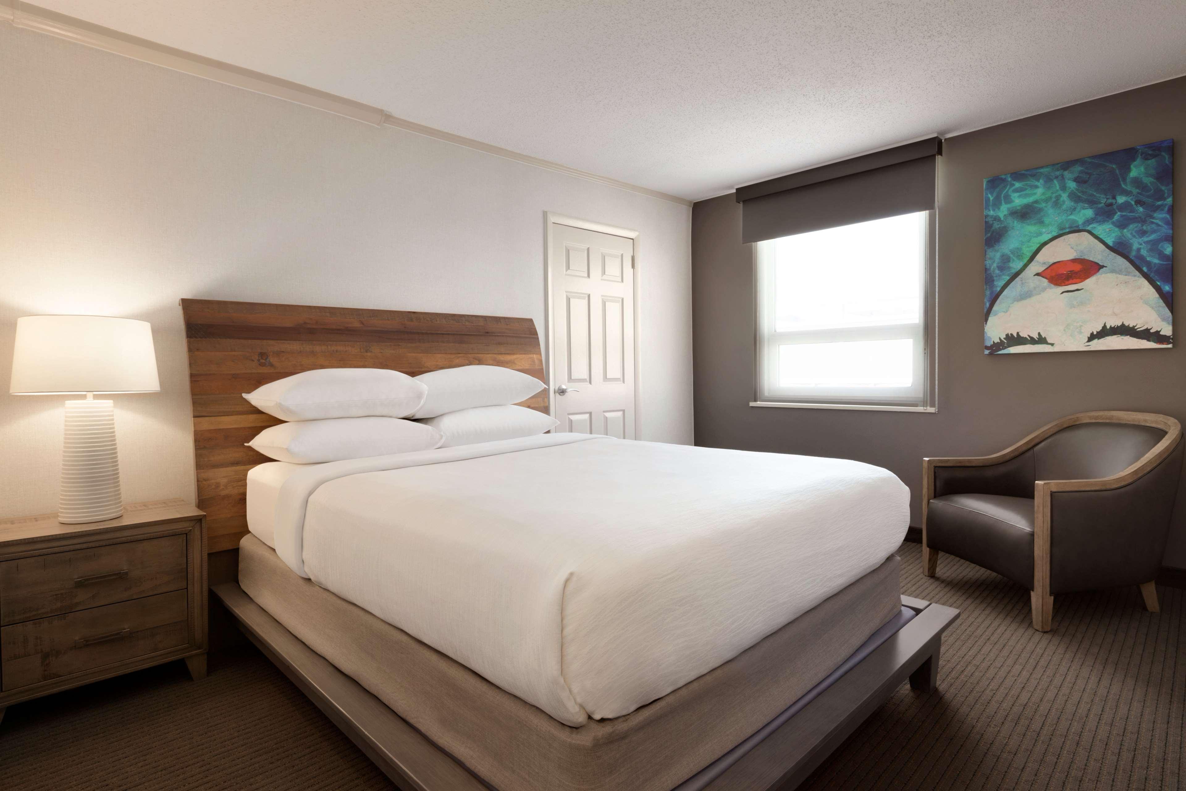 Embassy Suites Baltimore Inner Harbor Екстериор снимка
